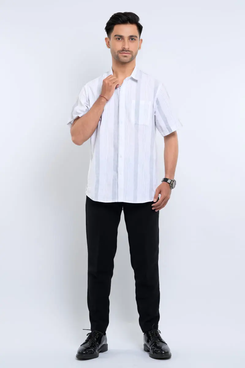 Hassenda Kemeja Pria Pendek Edison Powder