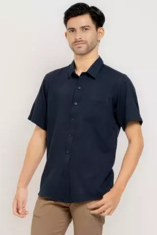 Hassenda Kemeja Pendek Polos Pria Basic Katun Seavey Berry Blue