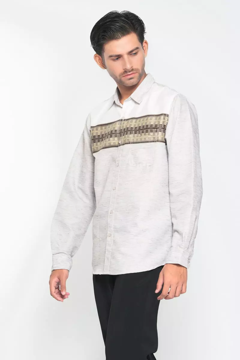 Hassenda Kemeja Pria Motif Kenji Coklat